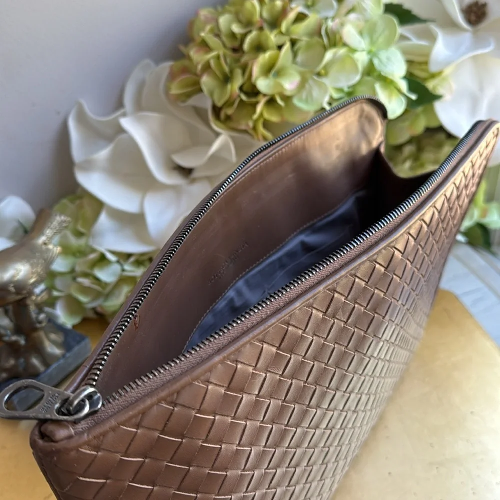 Bottega Veneta lightly carried